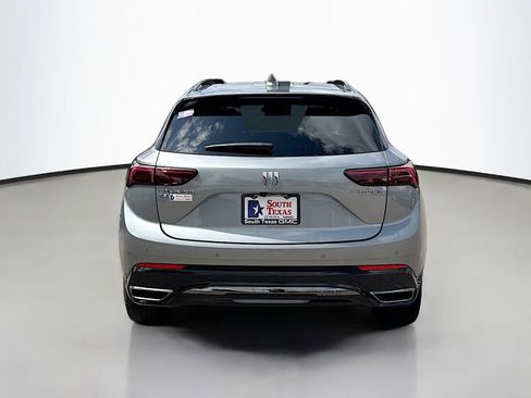 Used 2025 Buick Envision Sport Touring AWD/4WD image 6