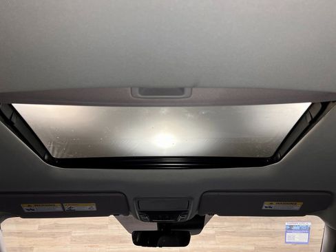 Used 2025 Honda Ridgeline RTL image 5