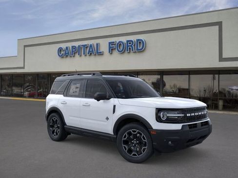 New 2025 Ford Bronco Sport Outer Banks w/ Outer Banks Tech Package+ AWD/4WD image 7