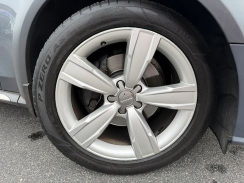 Used 2013 Audi A4 Premium Plus w/ Premium Plus Pkg AWD/4WD image 38