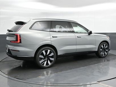 New 2025 Volvo EX90 Ultra