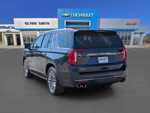 Certified 2023 GMC Yukon Denali Ultimate image 12