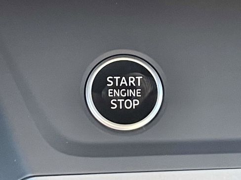 New 2025 Audi Q3 2.0T Premium image 27