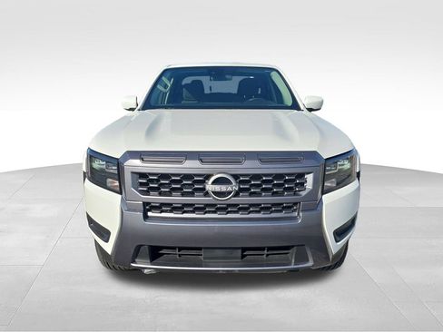Used 2026 Nissan Frontier SV AWD/4WD image 9