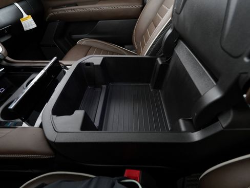 Used 2025 GMC Yukon Denali Ultimate image 37