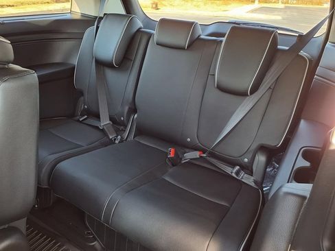 New 2026 Honda Odyssey Touring image 11