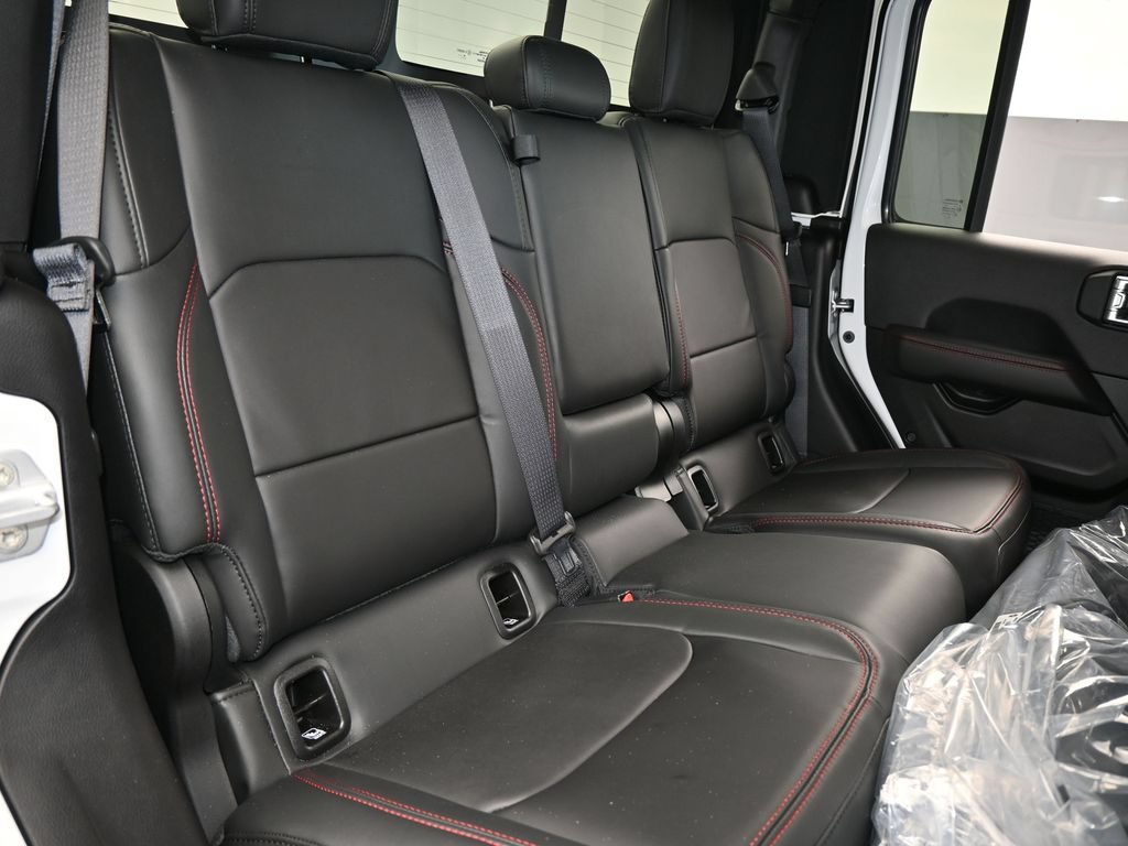New 2026 Jeep Gladiator Rubicon AWD/4WD image 36