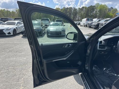 Used 2023 BMW X5 xDrive40i w/ Premium Package image 25