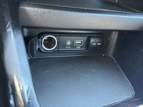 Used 2021 Kia Forte GT-Line FWD image 19