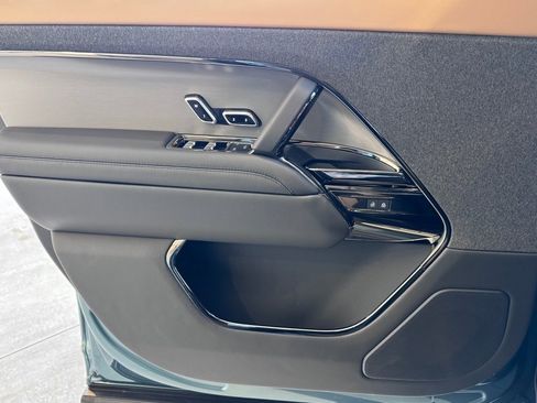 New 2026 Land Rover Range Rover Sport Dynamic SE image 19