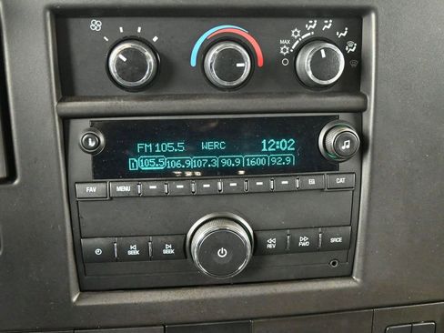 Used 2020 Chevrolet Express 2500 w/ Driver Convenience Package image 7