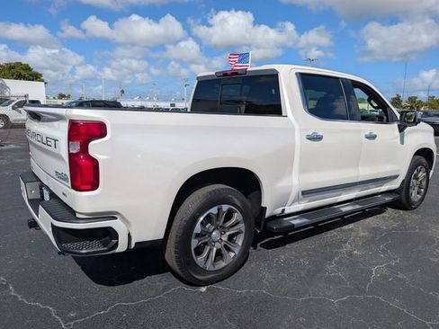 Used 2024 Chevrolet Silverado 1500 High Country RWD image 18
