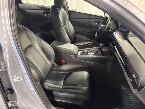 Used 2023 Honda Accord Sport image 32