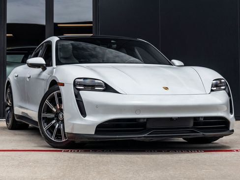 Certified 2021 Porsche Taycan RWD image 6