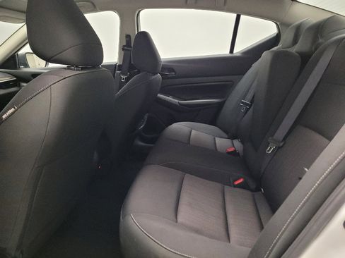 Used 2025 Nissan Altima 2.5 SV FWD image 18