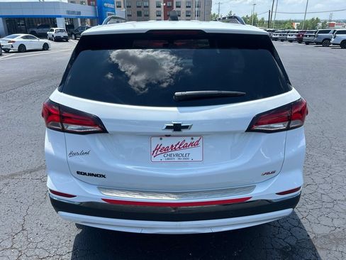 Certified 2022 Chevrolet Equinox RS w/ RS Leather Package FWD image 6