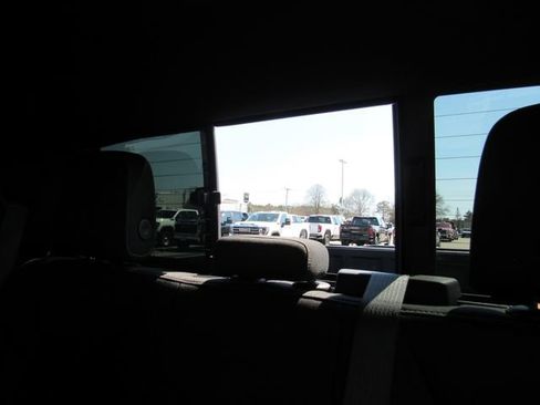 New 2026 GMC Canyon Elevation w/ Convenience Package image 27