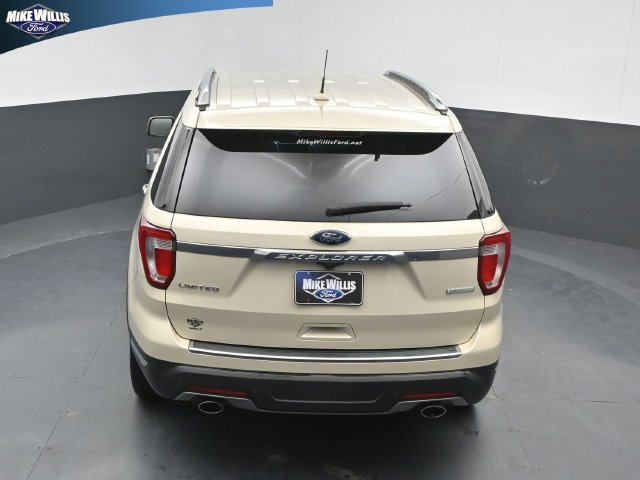 Used 2018 Ford Explorer Limited w/ Equipment Group 301A FWD image 14