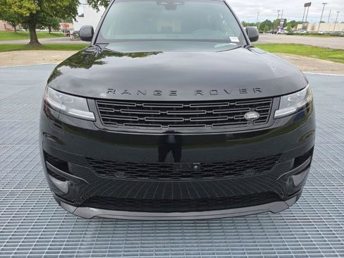 Used 2025 Land Rover Range Rover Sport Dynamic SE AWD/4WD image 8