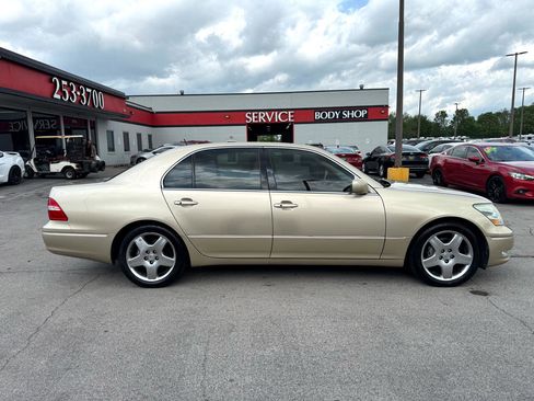 Used 2005 Lexus LS 430 image 2