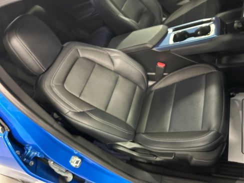 Used 2024 Chevrolet Equinox EV LT FWD image 24