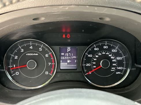 Used 2016 Subaru Forester 2.5i Touring AWD/4WD image 7