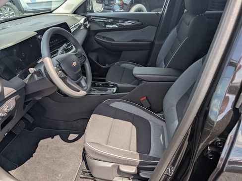 New 2026 Chevrolet TrailBlazer LT w/ Driver Confidence Package FWD image 13