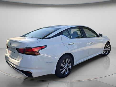 Used 2021 Nissan Altima 2.5 S FWD image 5