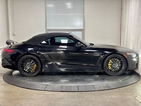 Used 2022 Mercedes-Benz SL 63 AMG 4MATIC image 14