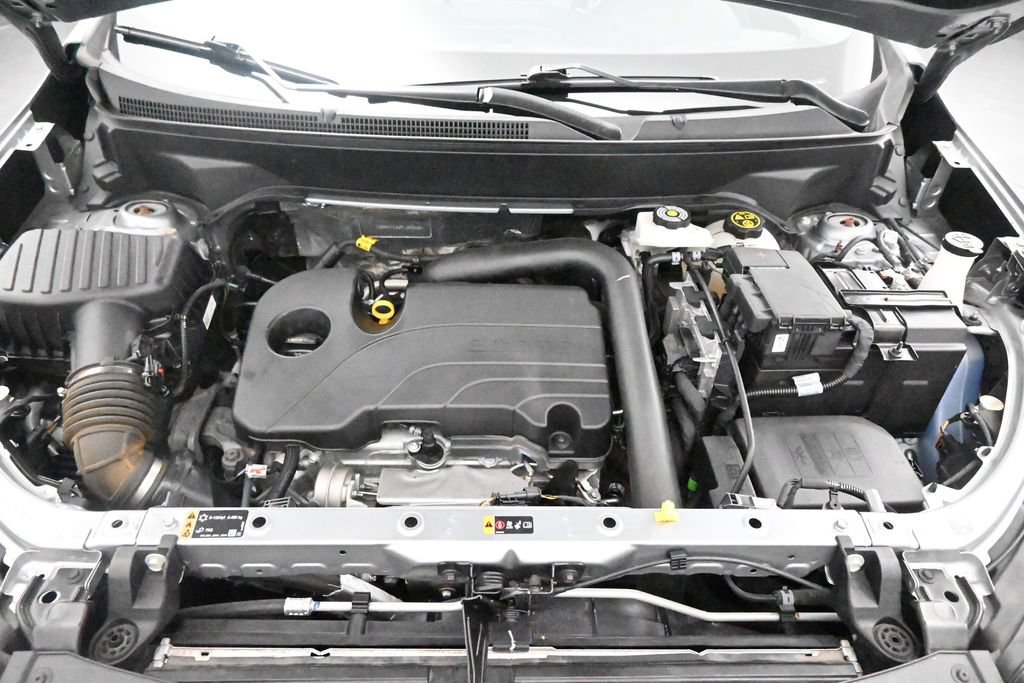 Used 2023 Chevrolet Equinox LS FWD image 24