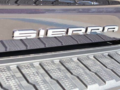 New 2026 GMC Sierra 2500 Denali w/ Denali Reserve Package image 6