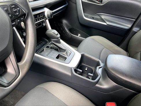 Certified 2025 Toyota RAV4 LE AWD/4WD image 20