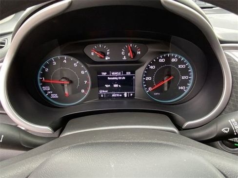 Used 2022 Chevrolet Malibu LT image 37