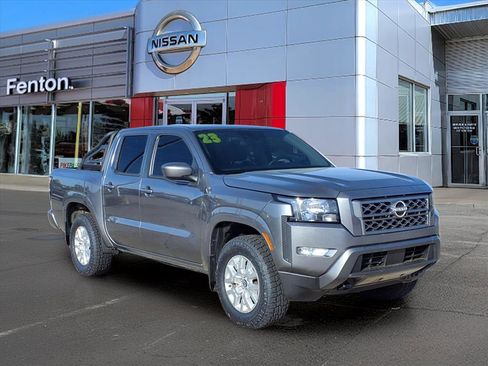 Certified 2023 Nissan Frontier SV w/ SV Convenience Package AWD/4WD image 1