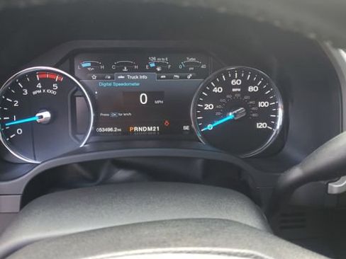 Used 2017 Ford F250 Lariat w/ Lariat Ultimate Package image 18