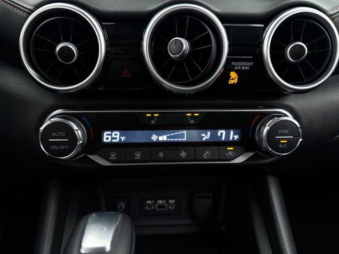 Used 2024 Nissan Sentra SR w/ Trunk Package image 22