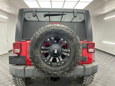 Used 2011 Jeep Wrangler Unlimited Sport image 22