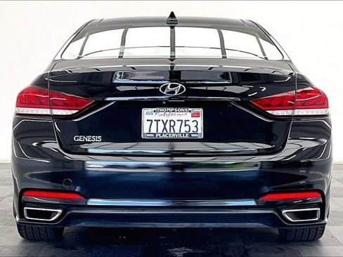 Used 2016 Hyundai Genesis 3.8 w/ Option Group 02 image 3