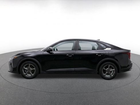 Used 2025 Kia K4 FWD image 4