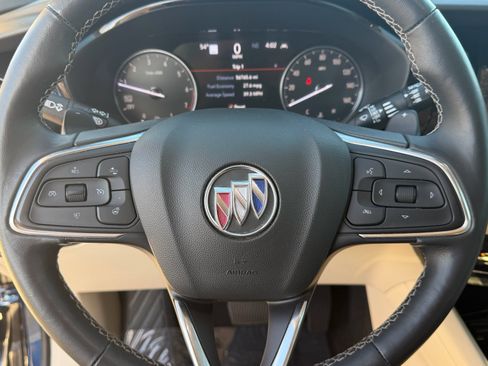 Used 2022 Buick Envision Avenir w/ Technology Package II image 33