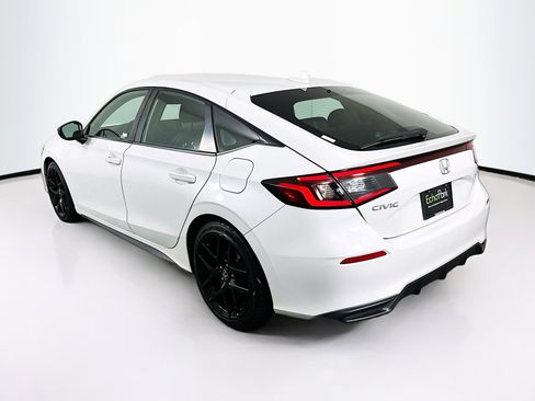 Used 2023 Honda Civic Sport image 5