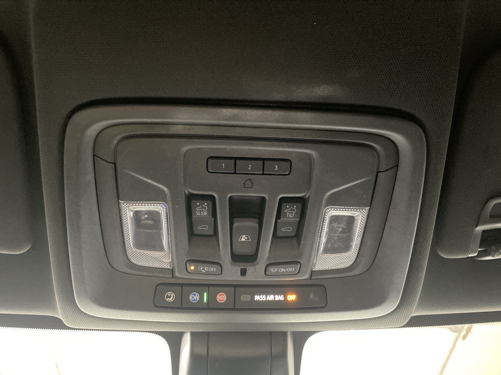 Used 2022 Chevrolet Silverado 3500 High Country AWD/4WD image 20