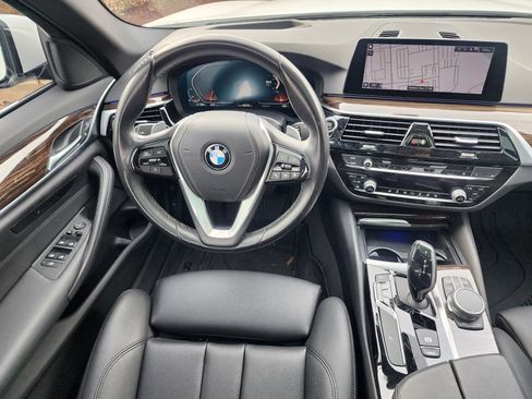 Used 2020 BMW 530i image 19
