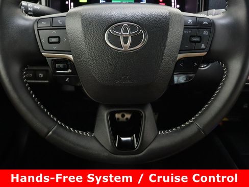 Certified 2025 Toyota Camry SE image 24