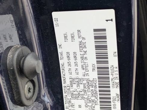 Used 2023 Toyota Tundra SR5 AWD/4WD image 28