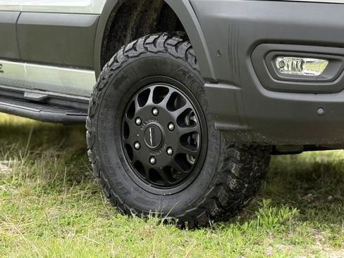 New 2026 Ford Transit 250 148 High Roof AWD image 3