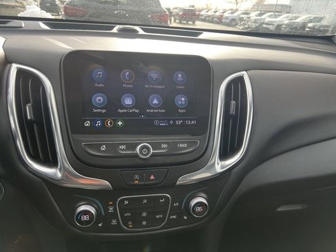 Used 2023 Chevrolet Equinox LT image 10