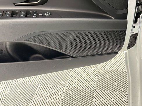 New 2026 Hyundai Elantra Sport FWD image 19