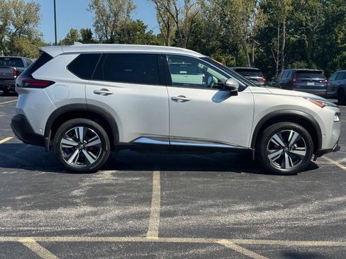 Used 2023 Nissan Rogue SL w/ SL Premium Package AWD/4WD image 3