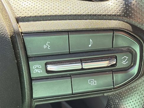 Used 2024 Chevrolet Colorado W/T w/ WT Convenience Package II image 6